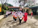 2 trống đón hs.jpg - 